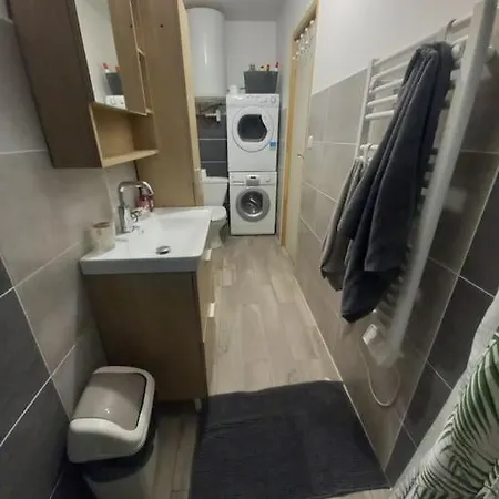 Petite Maison Mitoyenne, 1 Grande Piece Avec Jardin Σπίτι διακοπών