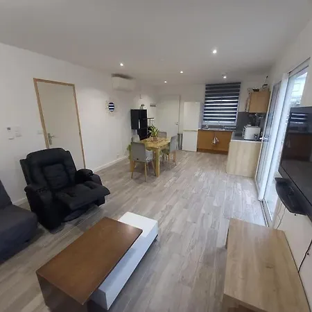 Petite Maison Mitoyenne, 1 Grande Piece Avec Jardin Σπίτι διακοπών Colomiers
