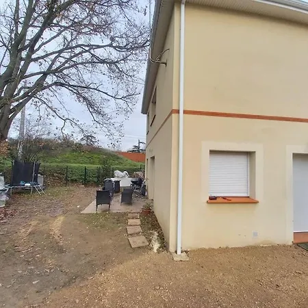 Σπίτι διακοπών Petite Maison Mitoyenne, 1 Grande Piece Avec Jardin Colomiers